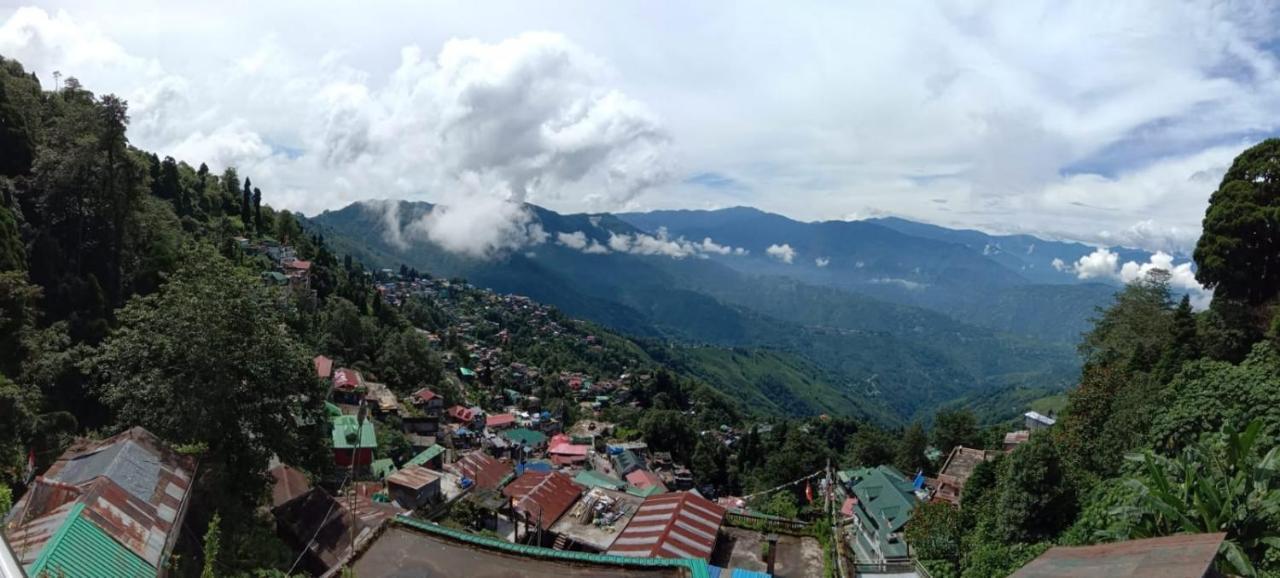 Rise N Shine Homestay Darjeeling  Exterior photo